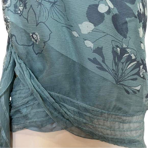 Max Studio Special Edition 100% Silk Camisole Blouse - Picture 2 of 9